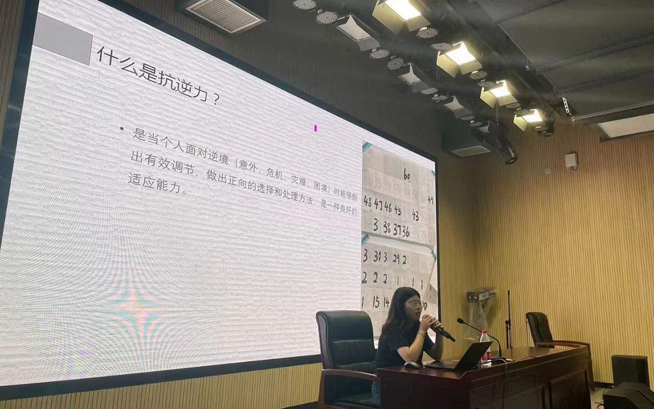 袁州董玉娣中学